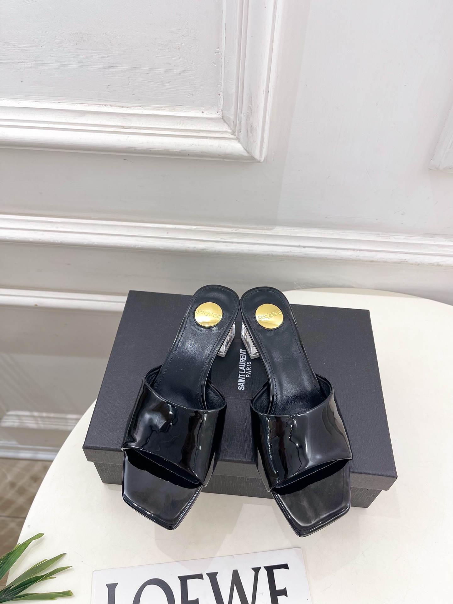 SAIN*LAURENT  圣罗兰 26𝐬𝐬2026春夏新品YSL透明跟方头粗跟拖鞋 上新☑️—————