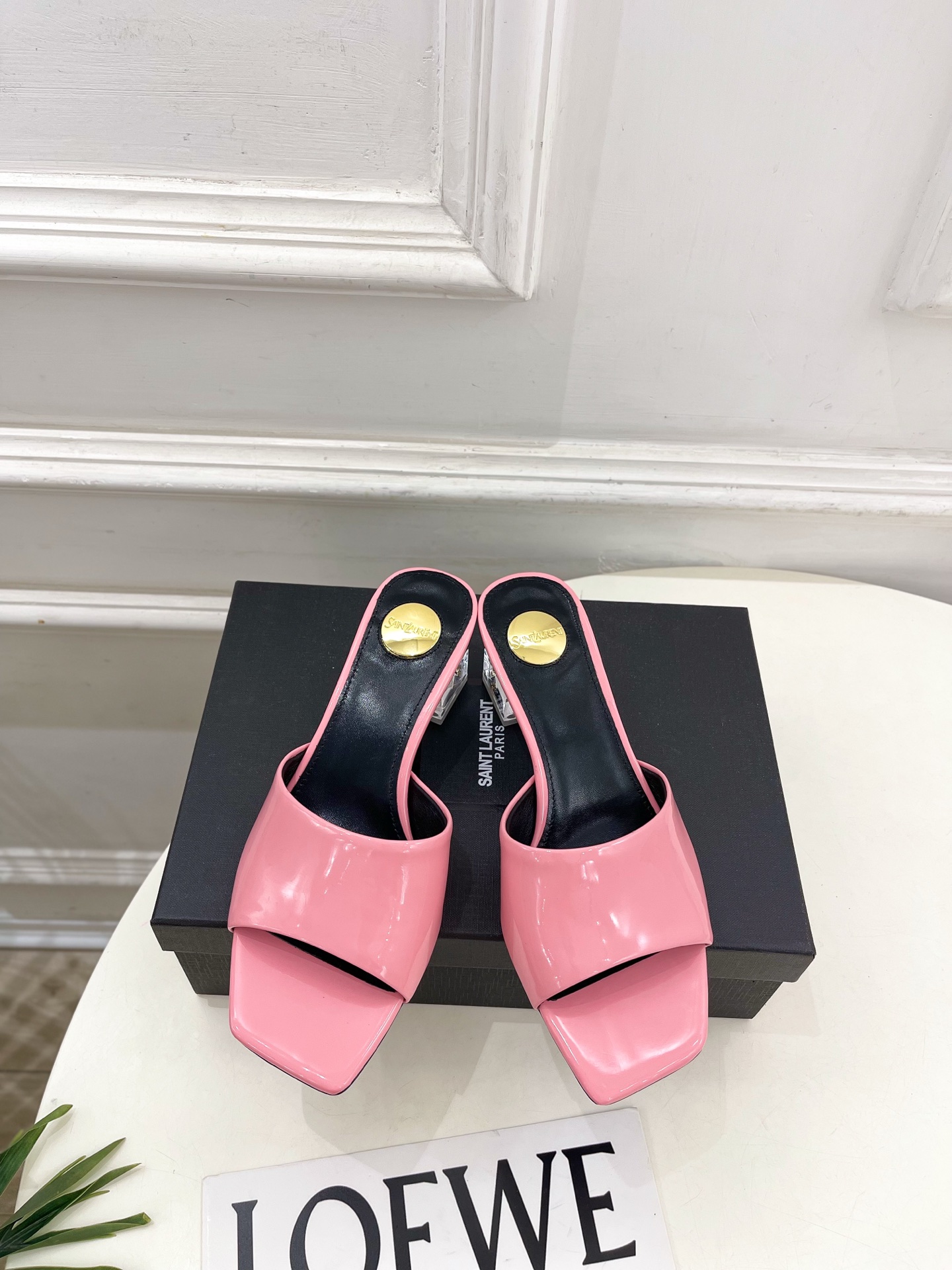 SAIN*LAURENT  圣罗兰 26𝐬𝐬2026春夏新品YSL透明跟方头粗跟拖鞋 上新☑️—————