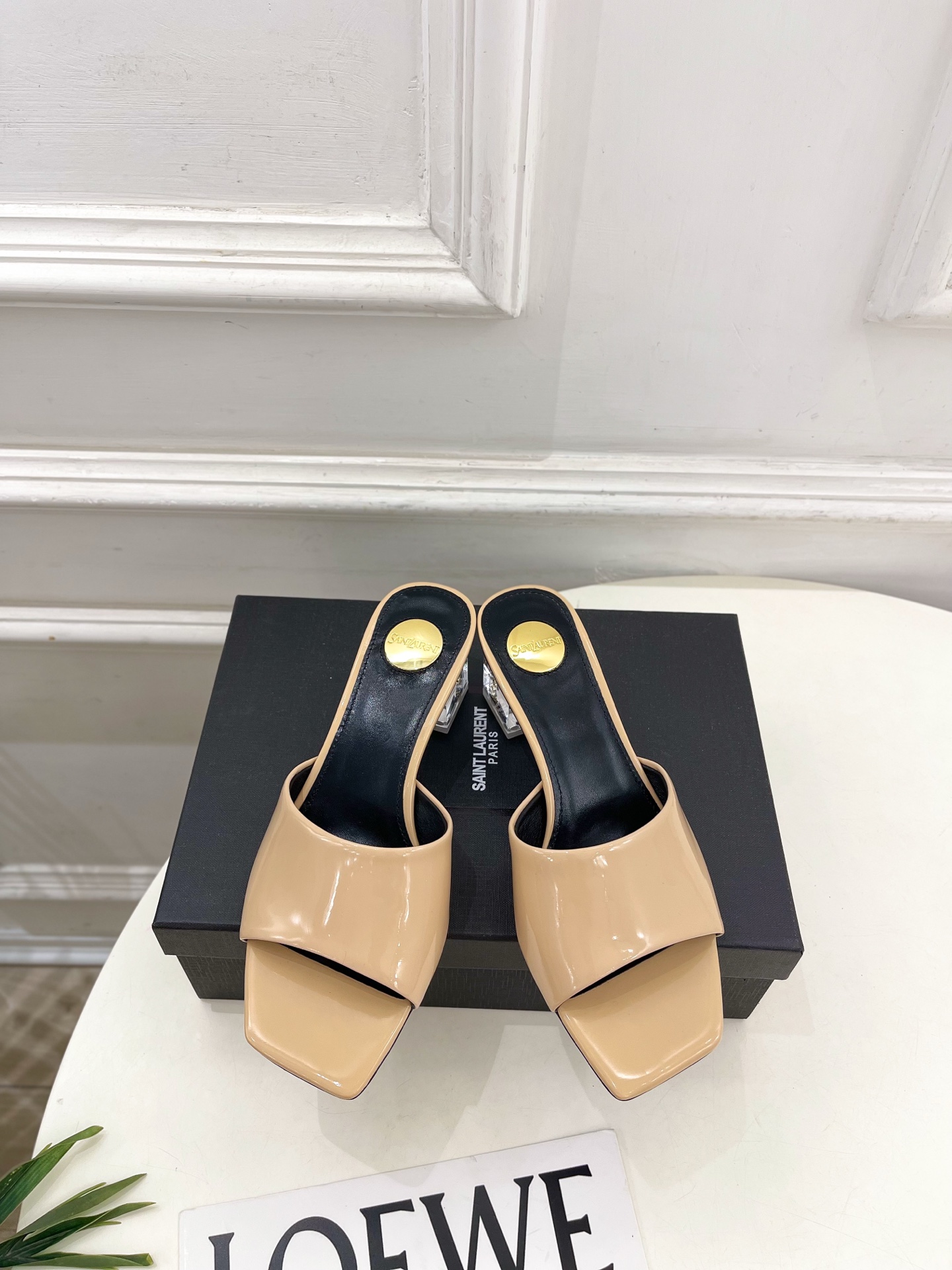 SAIN*LAURENT  圣罗兰 26𝐬𝐬2026春夏新品YSL透明跟方头粗跟拖鞋 上新☑️—————
