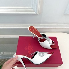 Valentino 华伦天奴 26𝐬𝐬2026春夏新品 COEUR VIPERE水钻蛇形高跟拖鞋 上新 Valentino 华伦天奴 26𝐬𝐬2026春夏新品 COEUR VIPERE水钻蛇形高跟拖鞋 上新
