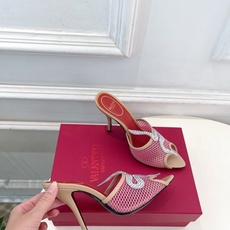 Valentino 华伦天奴 26𝐬𝐬2026春夏新品 COEUR VIPERE水钻蛇形高跟拖鞋 上新 Valentino 华伦天奴 26𝐬𝐬2026春夏新品 COEUR VIPERE水钻蛇形高跟拖鞋 上新