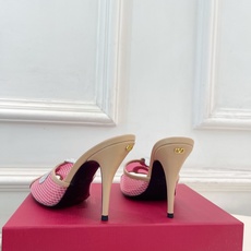 Valentino 华伦天奴 26𝐬𝐬2026春夏新品 COEUR VIPERE水钻蛇形高跟拖鞋 上新 Valentino 华伦天奴 26𝐬𝐬2026春夏新品 COEUR VIPERE水钻蛇形高跟拖鞋 上新