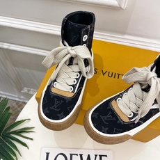 LV | 路易威登 26𝐬𝐬 🧡💚2026秋冬新品 顶级版本⚠️专柜主打最新秀款 LV TILTED LV | 路易威登 26𝐬𝐬 🧡💚2026秋冬新品 顶级版本⚠️专柜主打最新秀款 LV TILTED