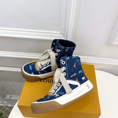 LV | 路易威登 26𝐬𝐬 🧡💚2026秋冬新品 顶级版本⚠️专柜主打最新秀款 LV TILTED LV | 路易威登 26𝐬𝐬 🧡💚2026秋冬新品 顶级版本⚠️专柜主打最新秀款 LV TILTED