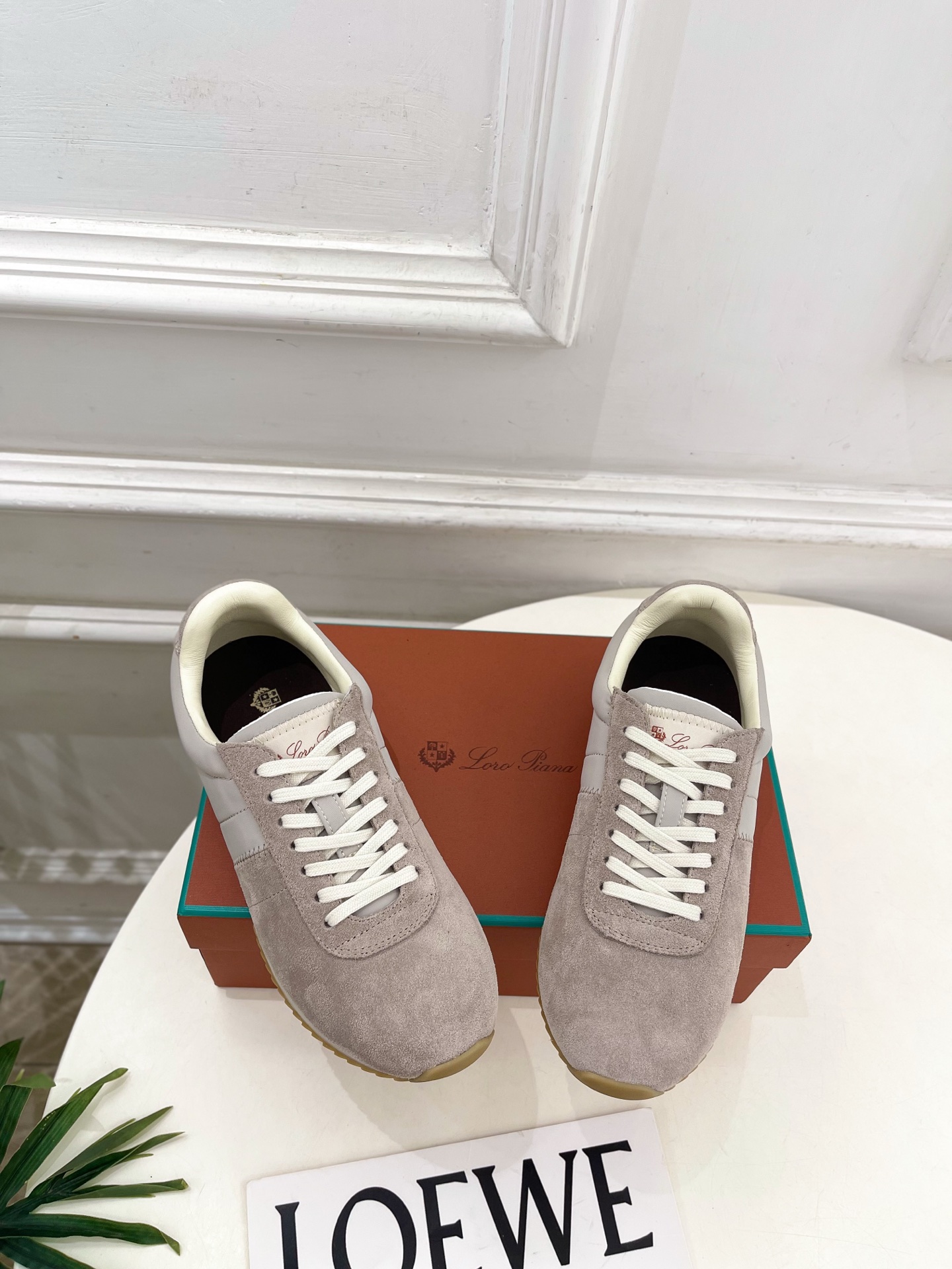 Loro Piana 乐悠翩雅 代购级别⚠️2026春夏新品 经典复古休闲运动鞋 ————————— LP是意大利顶级奢 Loro Piana 乐悠翩雅 代购级别⚠️2026春夏新品 经典复古休闲运动鞋 ————————— LP是意大利顶级奢