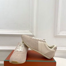 Loro Piana 乐悠翩雅 代购级别⚠️2026春夏新品 经典复古休闲运动鞋 ————————— LP是意大利顶级奢 Loro Piana 乐悠翩雅 代购级别⚠️2026春夏新品 经典复古休闲运动鞋 ————————— LP是意大利顶级奢