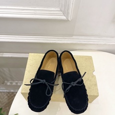 The row 2026春夏新品 复古蝴蝶结褶皱一脚蹬乐福鞋 ————————— 作为这两年最受欢迎的设计师牌,设计简单 The row 2026春夏新品 复古蝴蝶结褶皱一脚蹬乐福鞋 ————————— 作为这两年最受欢迎的设计师牌,设计简单
