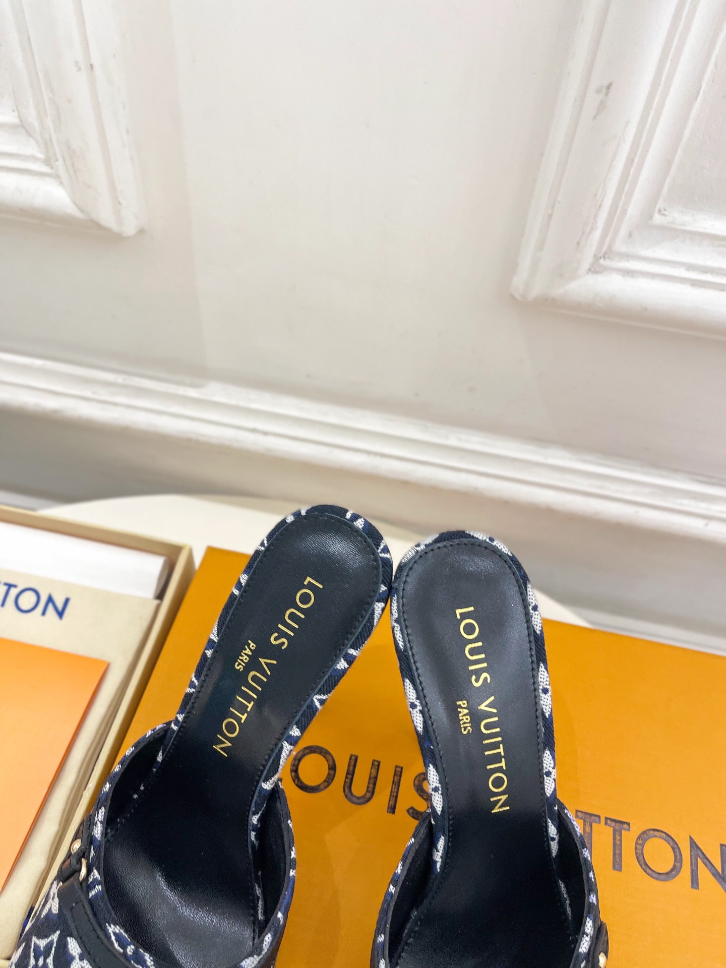 Louis Vuitton Slides