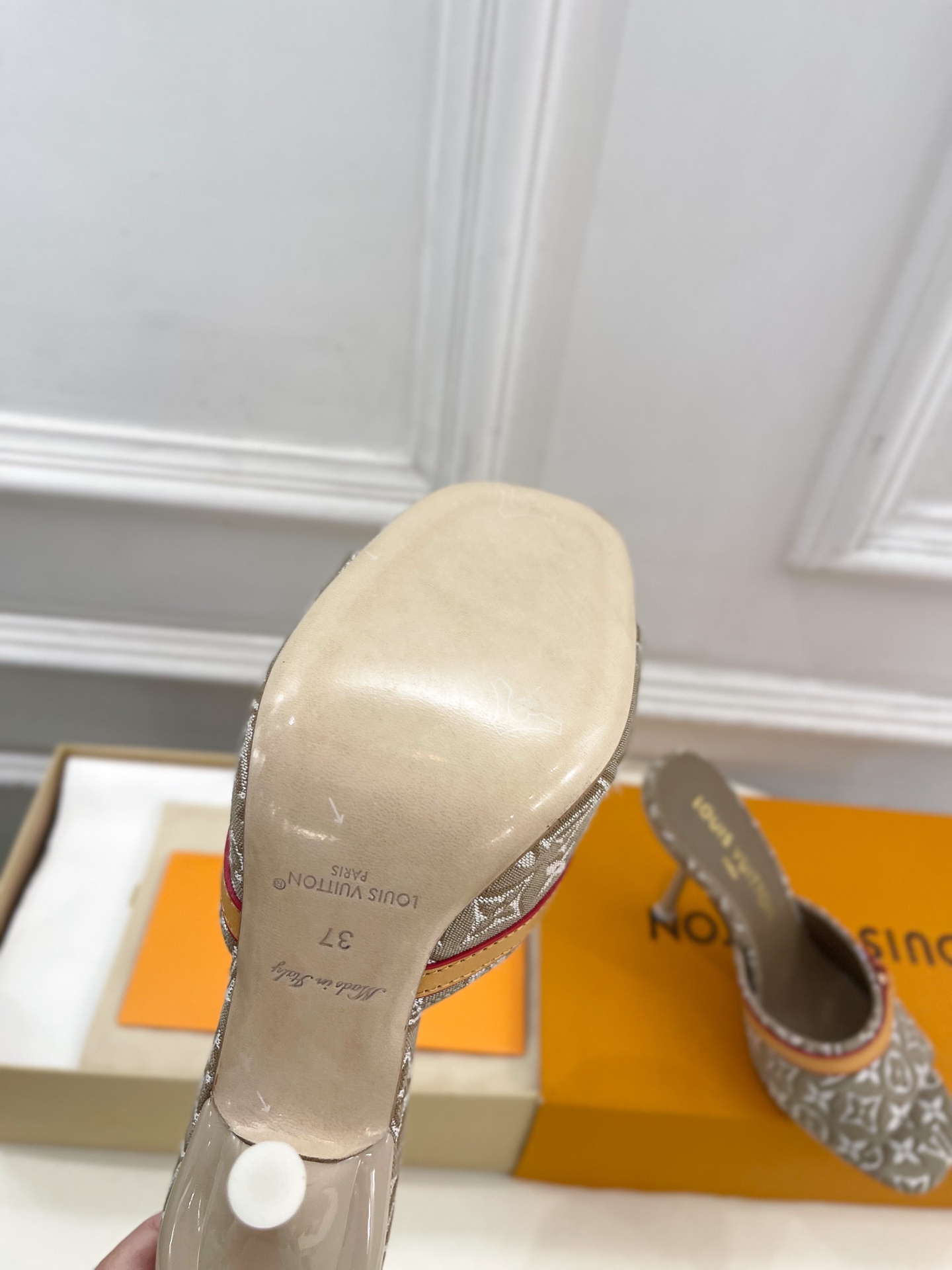 Louis Vuitton Slides