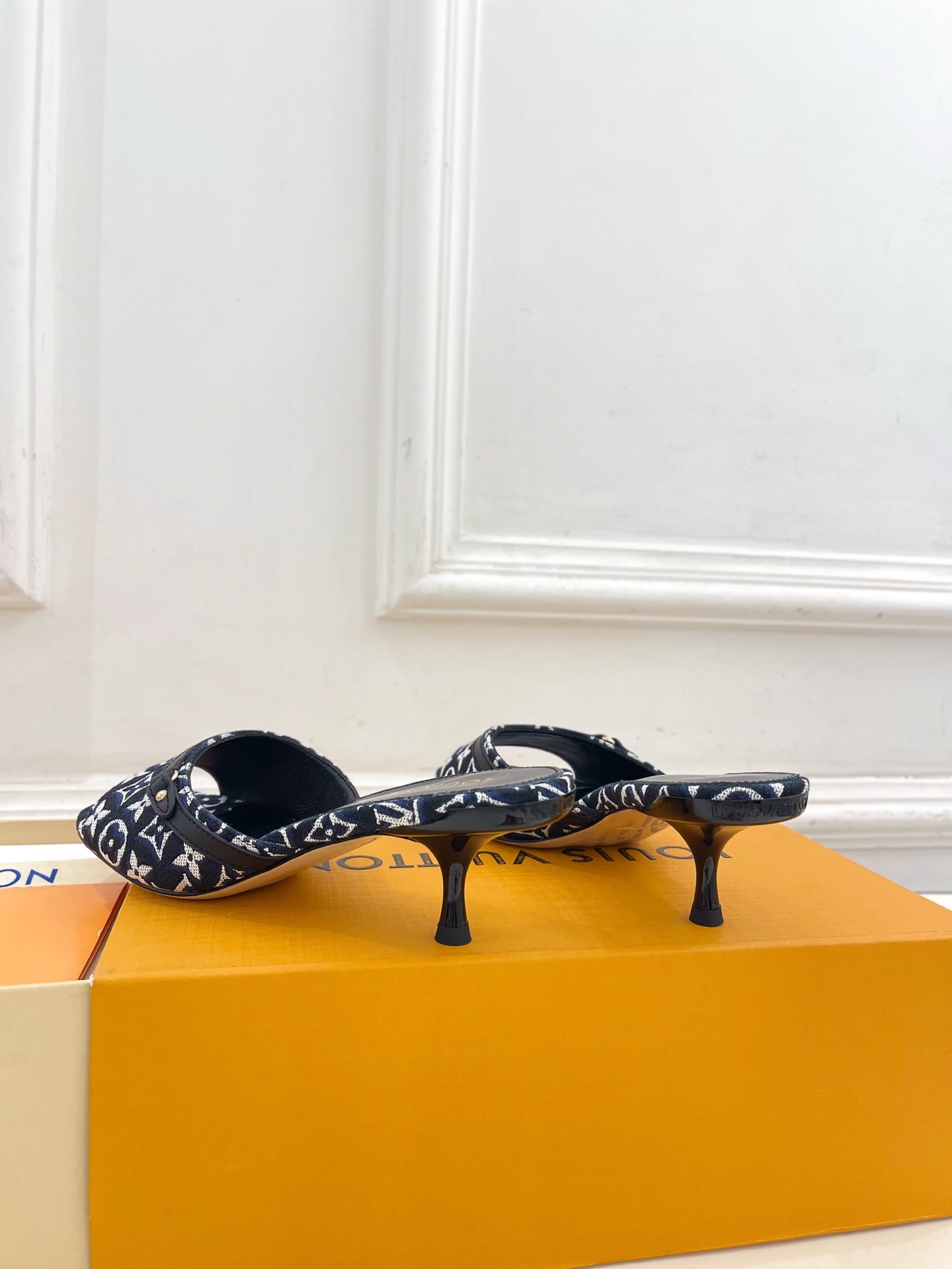 Louis Vuitton Slides