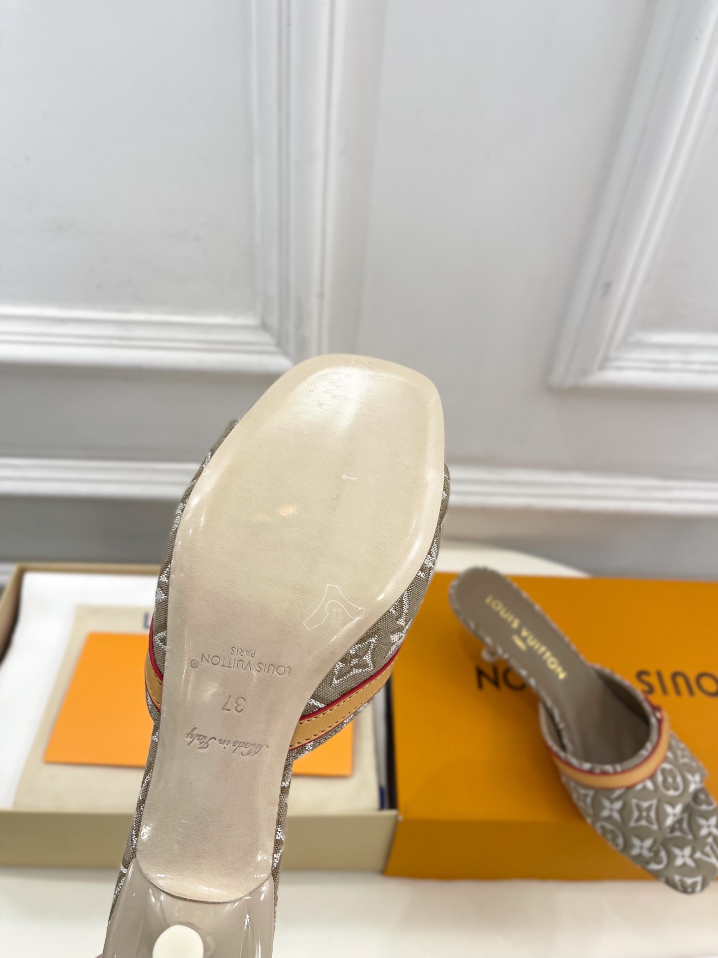 Louis Vuitton Slides