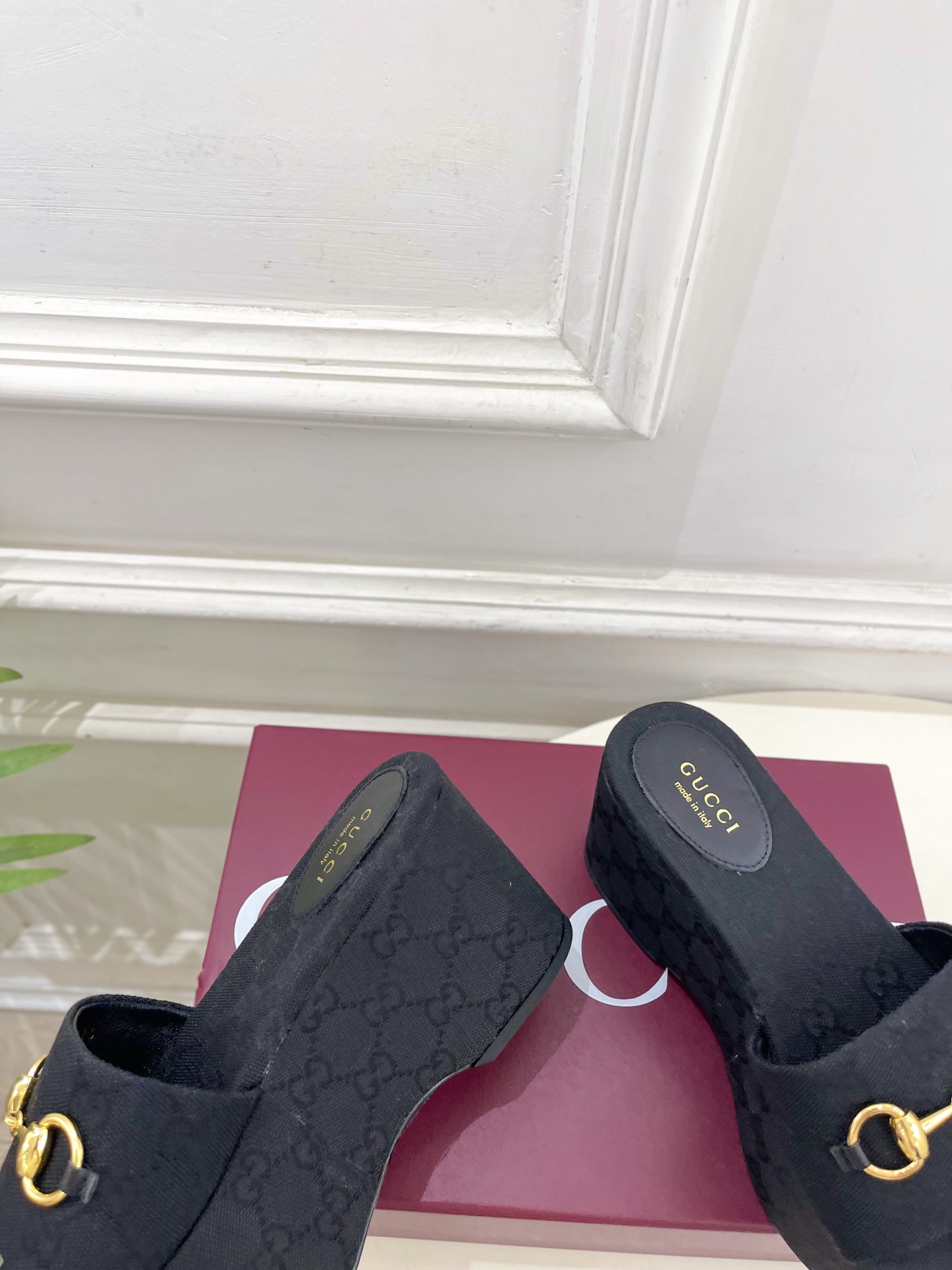 Gucci Slides
