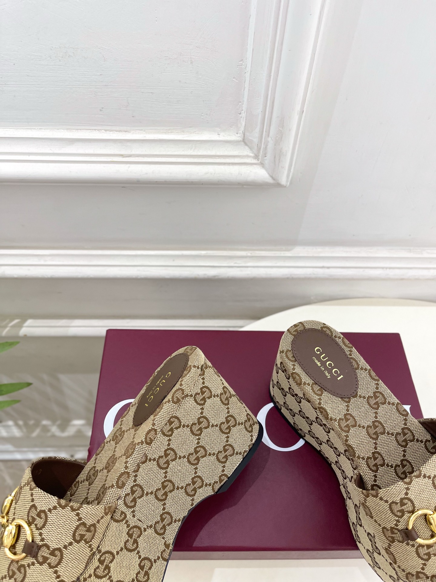 Gucci Slides