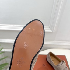 Loro Piana 乐悠翩雅 代购级别⚠️2026新品复古英伦风皮带扣情侣款皮鞋 ————————— LP是意大利顶级 Loro Piana 乐悠翩雅 代购级别⚠️2026新品复古英伦风皮带扣情侣款皮鞋 ————————— LP是意大利顶级