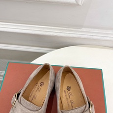 Loro Piana 乐悠翩雅 代购级别⚠️2026新品复古英伦风皮带扣情侣款皮鞋 ————————— LP是意大利顶级 Loro Piana 乐悠翩雅 代购级别⚠️2026新品复古英伦风皮带扣情侣款皮鞋 ————————— LP是意大利顶级