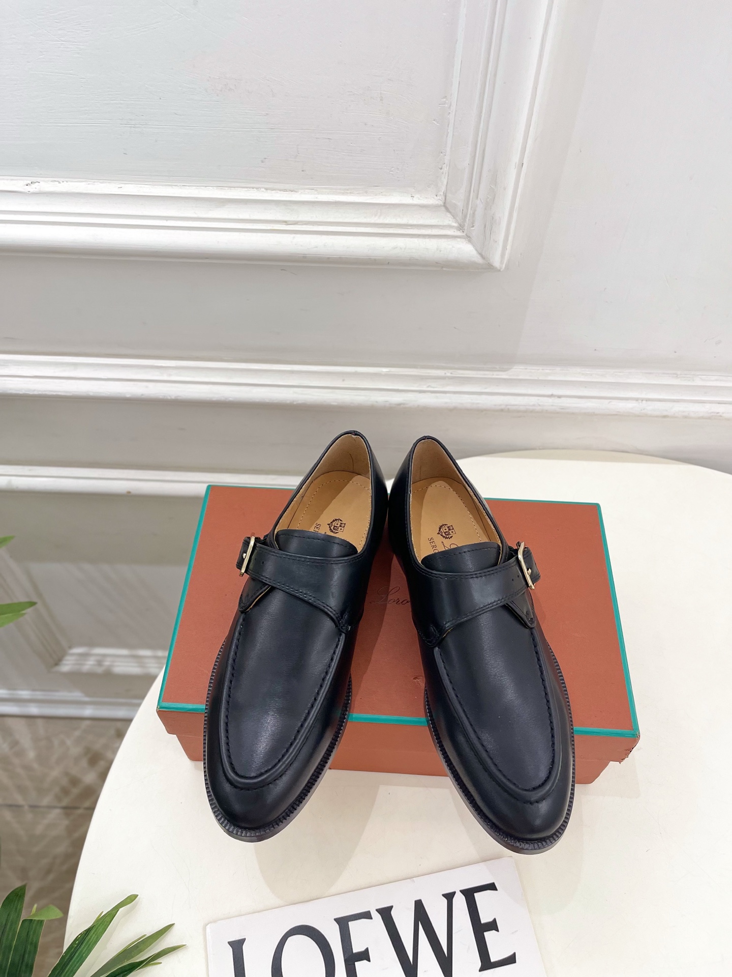 Loro Piana 乐悠翩雅 代购级别⚠️2026新品复古英伦风皮带扣情侣款皮鞋 ————————— LP是意大利顶级