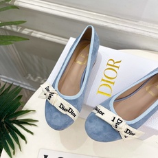 Dior | 迪奥 26𝐬𝐬 🧡💚2026春夏新品 顶级版本⚠️ 专柜主打新款 J'Adior 字母饰带蝴蝶结粗跟 Dior | 迪奥 26𝐬𝐬 🧡💚2026春夏新品 顶级版本⚠️ 专柜主打新款 J'Adior 字母饰带蝴蝶结粗跟
