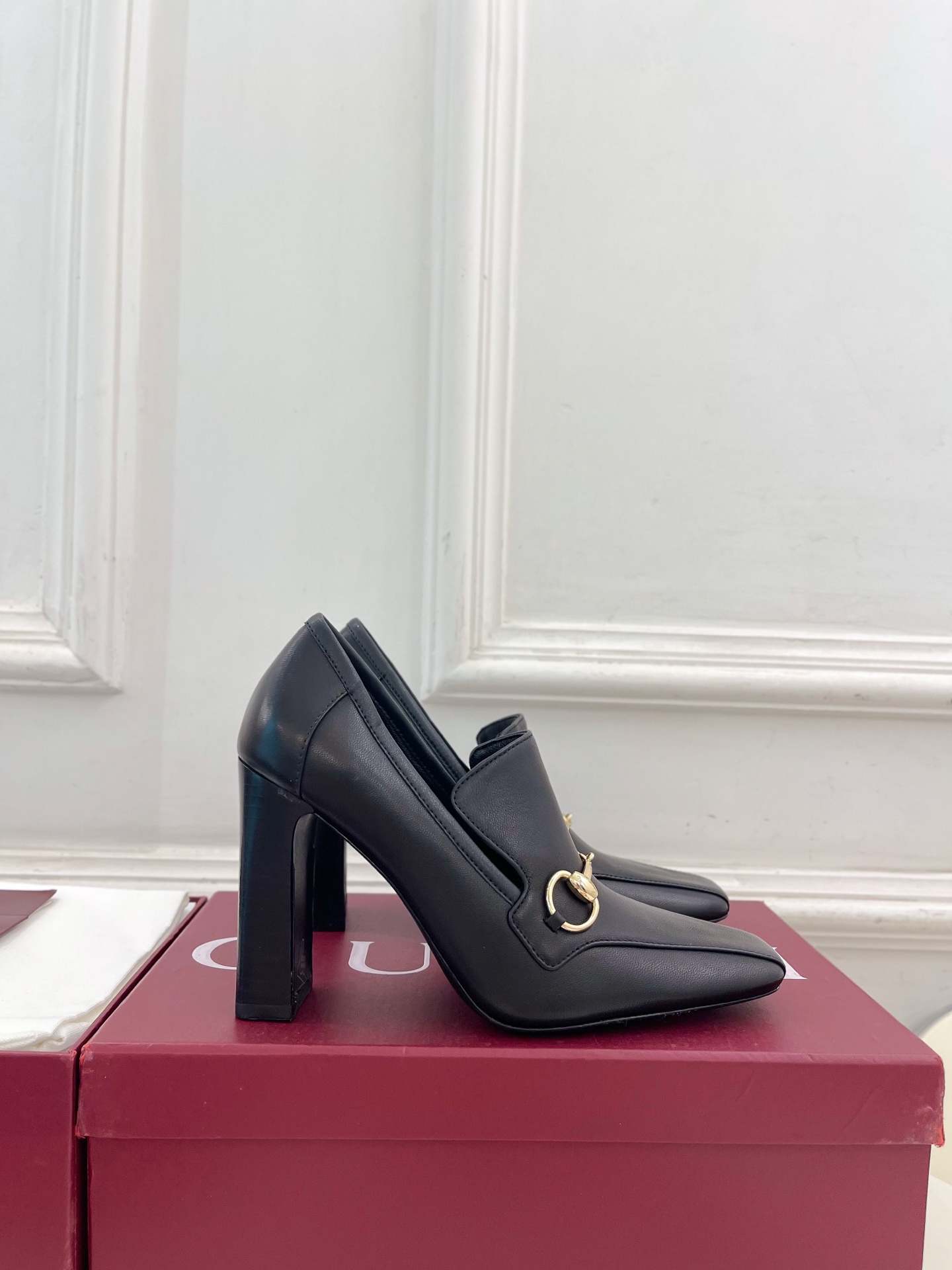 Gucci Heels