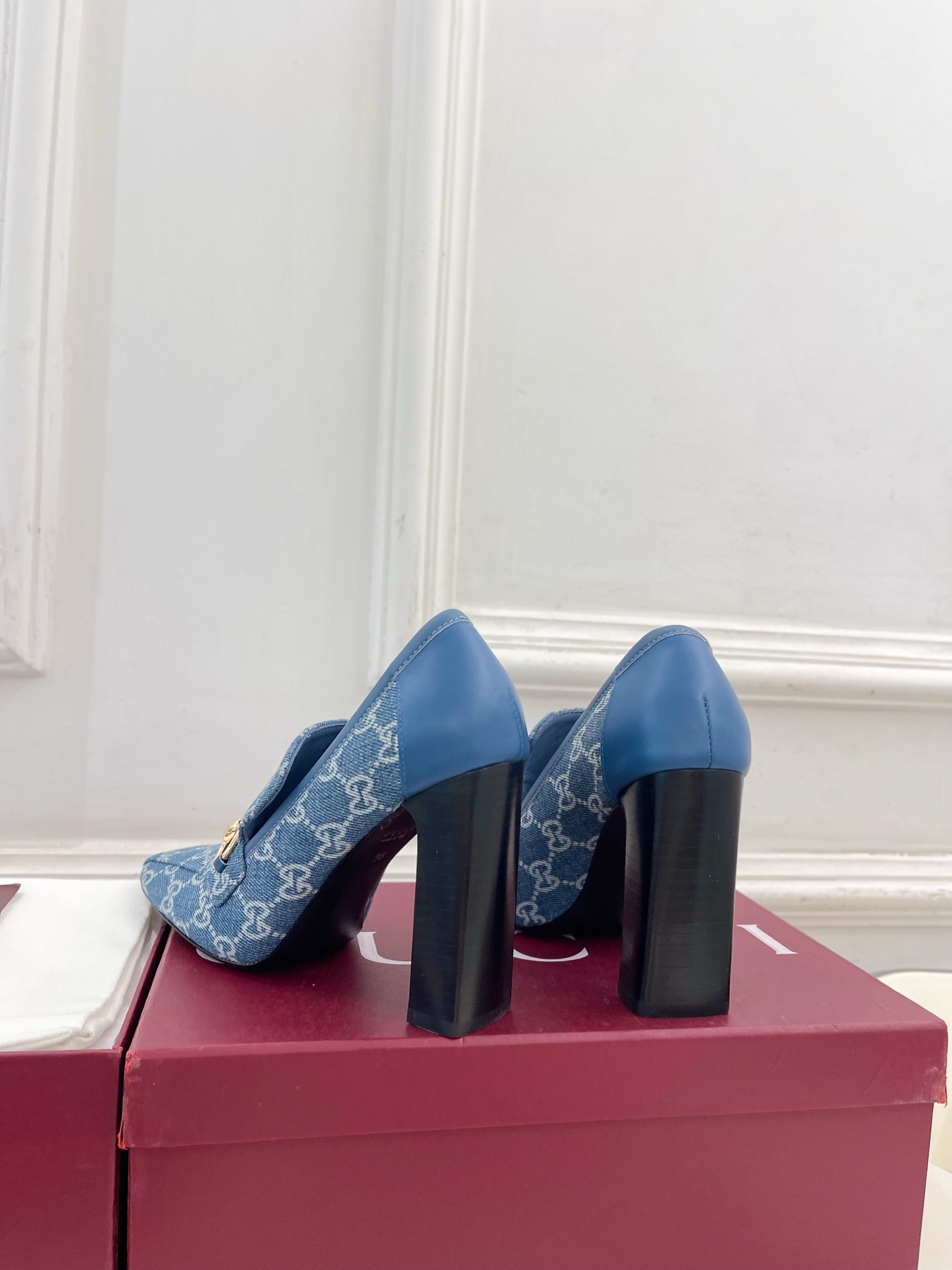 Gucci Heels