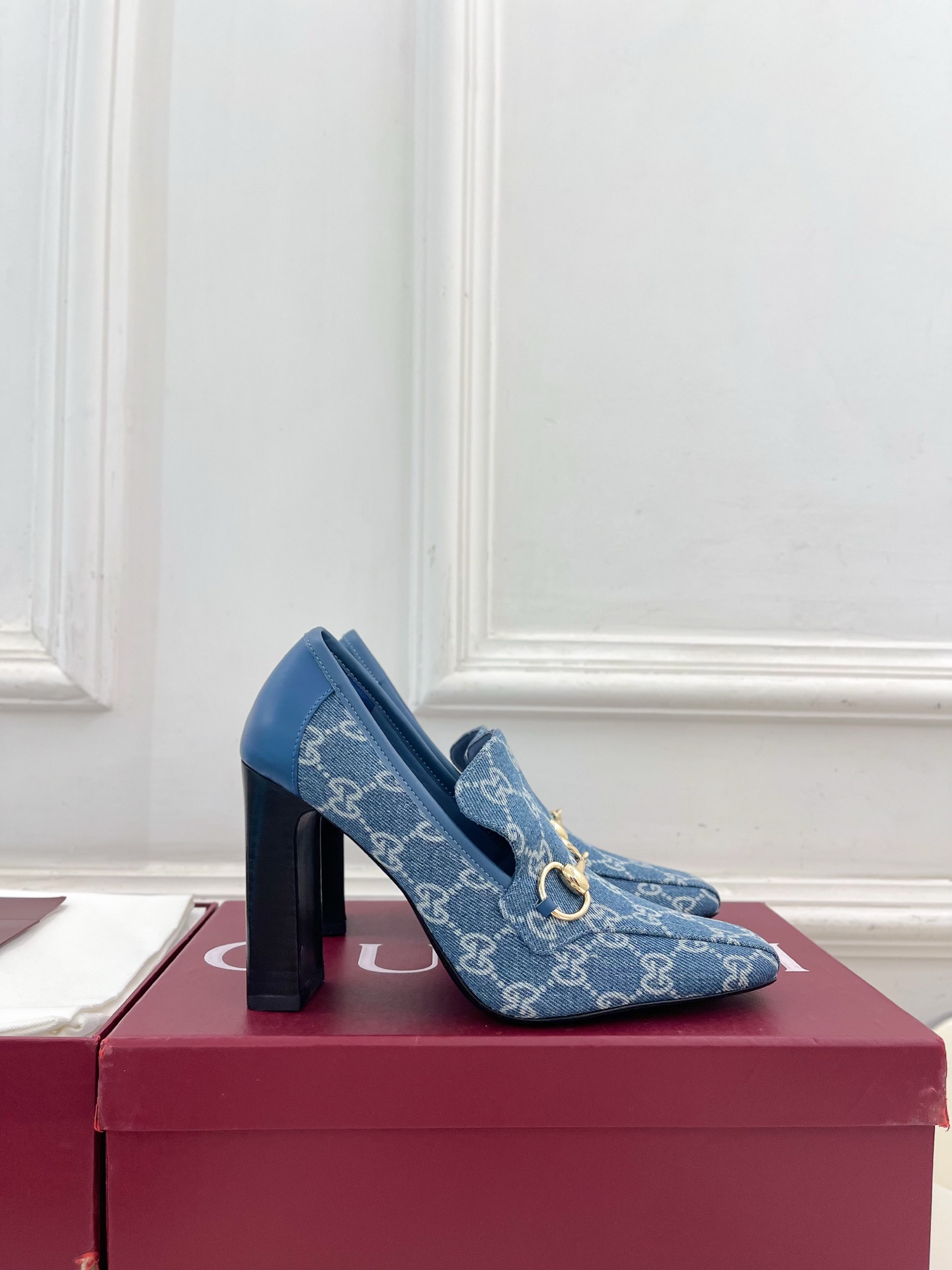 Gucci Heels