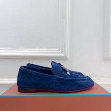 Loro Piana 乐悠翩雅 代购级别⚠️2026春夏新品 经典锁扣复古老钱风乐福鞋 ————————— LP是意大利 Loro Piana 乐悠翩雅 代购级别⚠️2026春夏新品 经典锁扣复古老钱风乐福鞋 ————————— LP是意大利