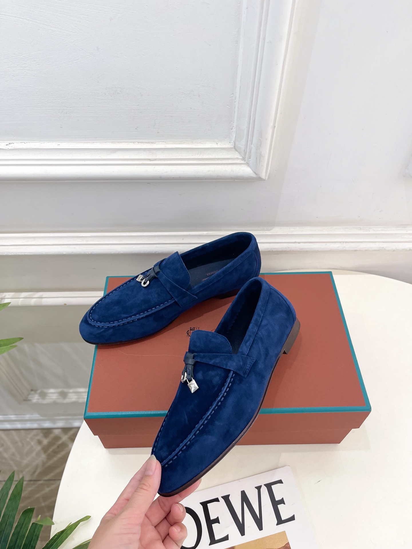 Loro Piana 乐悠翩雅 代购级别⚠️2026春夏新品 经典锁扣复古老钱风乐福鞋 ————————— LP是意大利 Loro Piana 乐悠翩雅 代购级别⚠️2026春夏新品 经典锁扣复古老钱风乐福鞋 ————————— LP是意大利