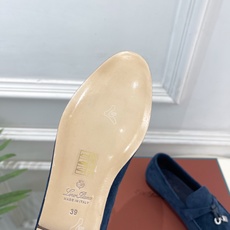 Loro Piana 乐悠翩雅 代购级别⚠️2026春夏新品 经典锁扣复古老钱风乐福鞋 ————————— LP是意大利 Loro Piana 乐悠翩雅 代购级别⚠️2026春夏新品 经典锁扣复古老钱风乐福鞋 ————————— LP是意大利