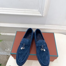 Loro Piana 乐悠翩雅 代购级别⚠️2026春夏新品 经典锁扣复古老钱风乐福鞋 ————————— LP是意大利 Loro Piana 乐悠翩雅 代购级别⚠️2026春夏新品 经典锁扣复古老钱风乐福鞋 ————————— LP是意大利