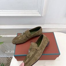 Loro Piana 乐悠翩雅 代购级别⚠️2026春夏新品 经典锁扣复古老钱风乐福鞋 ————————— LP是意大利 Loro Piana 乐悠翩雅 代购级别⚠️2026春夏新品 经典锁扣复古老钱风乐福鞋 ————————— LP是意大利