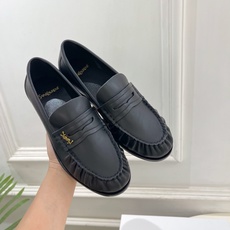 SAIN*LAURENT 圣罗兰 26𝐬𝐬 ☘️2026春夏新品YSL褶皱情侣款乐福鞋 上新☑️ ———————— SAIN*LAURENT 圣罗兰 26𝐬𝐬 ☘️2026春夏新品YSL褶皱情侣款乐福鞋 上新☑️ ————————