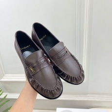 SAIN*LAURENT 圣罗兰 26𝐬𝐬 ☘️2026春夏新品YSL褶皱情侣款乐福鞋 上新☑️ ———————— SAIN*LAURENT 圣罗兰 26𝐬𝐬 ☘️2026春夏新品YSL褶皱情侣款乐福鞋 上新☑️ ————————