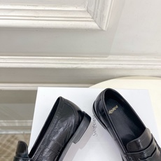 SAIN*LAURENT 圣罗兰 26𝐬𝐬 ☘️2026春夏新品YSL褶皱情侣款乐福鞋 上新☑️ ———————— SAIN*LAURENT 圣罗兰 26𝐬𝐬 ☘️2026春夏新品YSL褶皱情侣款乐福鞋 上新☑️ ————————