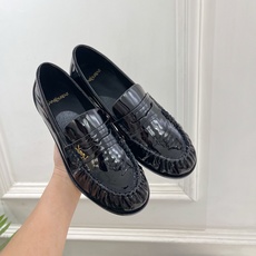 SAIN*LAURENT 圣罗兰 26𝐬𝐬 ☘️2026春夏新品YSL褶皱情侣款乐福鞋 上新☑️ ———————— SAIN*LAURENT 圣罗兰 26𝐬𝐬 ☘️2026春夏新品YSL褶皱情侣款乐福鞋 上新☑️ ————————