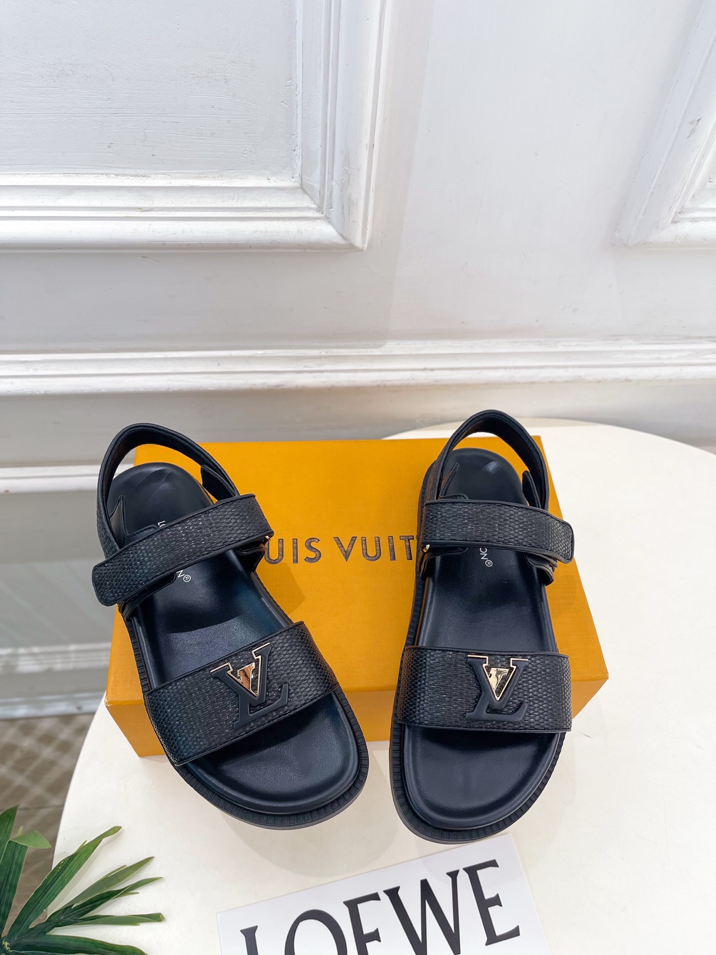 LV | 路易威登 26𝐬𝐬 🧡💚2026春夏新品 顶级版本‼️原版一致 专柜主打最新款 MARE系列LV字母扣 LV | 路易威登 26𝐬𝐬 🧡💚2026春夏新品 顶级版本‼️原版一致 专柜主打最新款 MARE系列LV字母扣