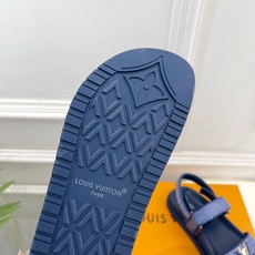 LV | 路易威登 26𝐬𝐬 🧡💚2026春夏新品 顶级版本‼️原版一致 专柜主打最新款 MARE系列LV字母扣 LV | 路易威登 26𝐬𝐬 🧡💚2026春夏新品 顶级版本‼️原版一致 专柜主打最新款 MARE系列LV字母扣