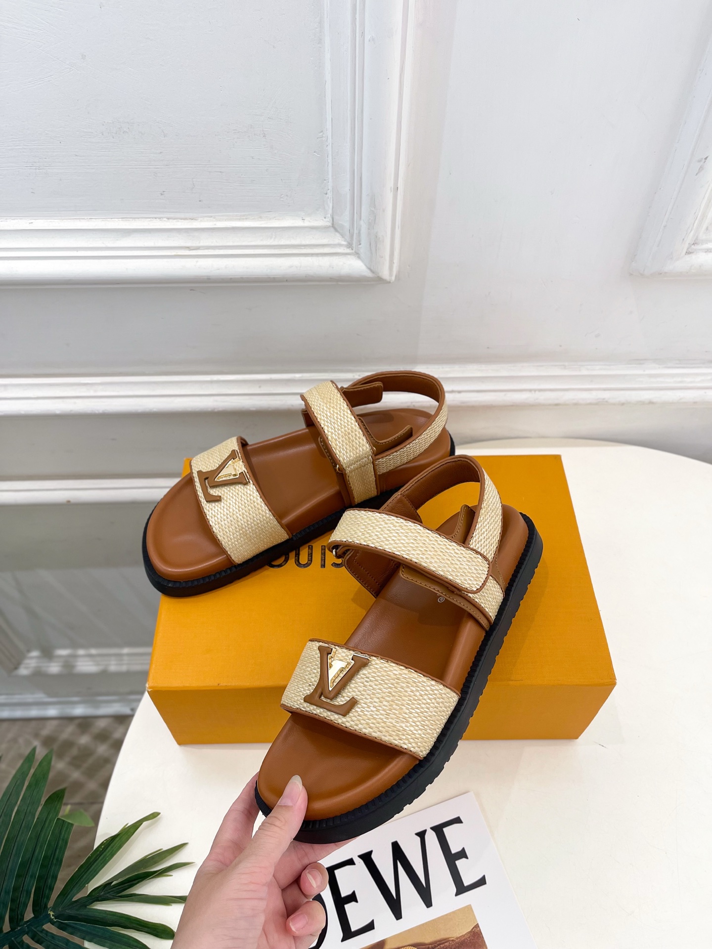 LV | 路易威登 26𝐬𝐬 🧡💚2026春夏新品 顶级版本‼️原版一致 专柜主打最新款 MARE系列LV字母扣 LV | 路易威登 26𝐬𝐬 🧡💚2026春夏新品 顶级版本‼️原版一致 专柜主打最新款 MARE系列LV字母扣