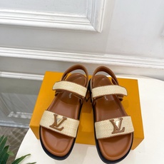 LV | 路易威登 26𝐬𝐬 🧡💚2026春夏新品 顶级版本‼️原版一致 专柜主打最新款 MARE系列LV字母扣 LV | 路易威登 26𝐬𝐬 🧡💚2026春夏新品 顶级版本‼️原版一致 专柜主打最新款 MARE系列LV字母扣