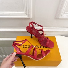 LV | 路易威登 26𝐬𝐬 🧡💚2026 春夏新款 顶级版本‼️原版一致 专柜主打最新款 经典LV金属圆扣罗马高 LV | 路易威登 26𝐬𝐬 🧡💚2026 春夏新款 顶级版本‼️原版一致 专柜主打最新款 经典LV金属圆扣罗马高