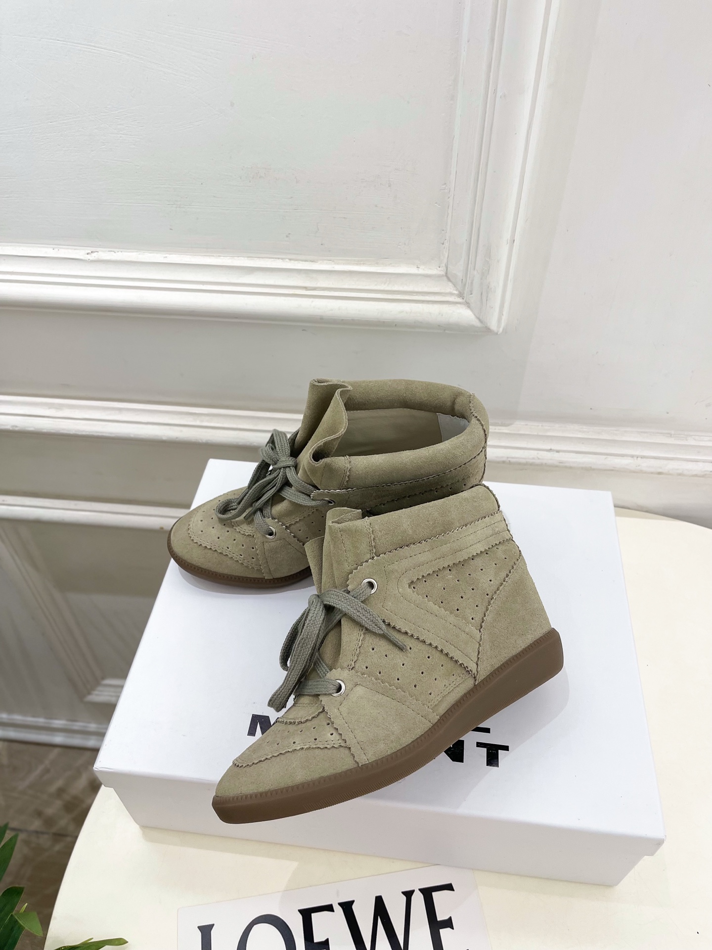 ISABEL MARANT | 伊莎贝尔 26𝐬𝐬 2026新品 经典复古内增高休闲短靴———————————— 一个 ISABEL MARANT | 伊莎贝尔 26𝐬𝐬 2026新品 经典复古内增高休闲短靴———————————— 一个