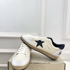 Golden Goose 2026秋冬新品 经典星星做旧情侣款休闲脏脏鞋—————— GGDB作为这两年最受欢迎的设计 Golden Goose 2026秋冬新品 经典星星做旧情侣款休闲脏脏鞋—————— GGDB作为这两年最受欢迎的设计