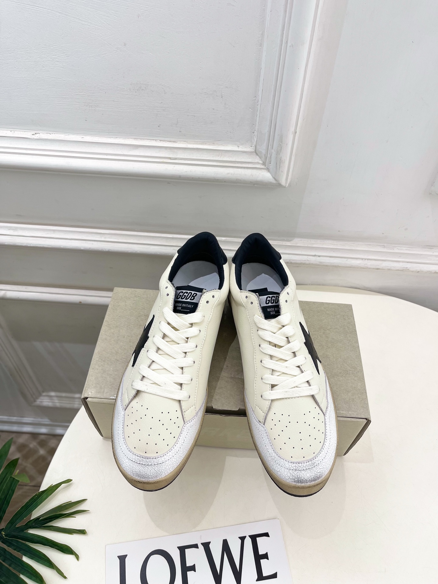 Golden Goose  2026秋冬新品 经典星星做旧情侣款休闲脏脏鞋—————— GGDB作为这两年最受欢迎的设计
