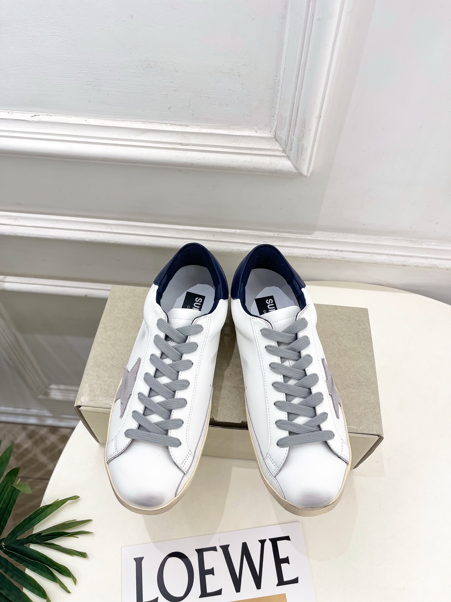 Golden Goose  2026秋冬新品 经典星星做旧情侣款休闲脏脏鞋—————— GGDB作为这两年最受欢迎的设计