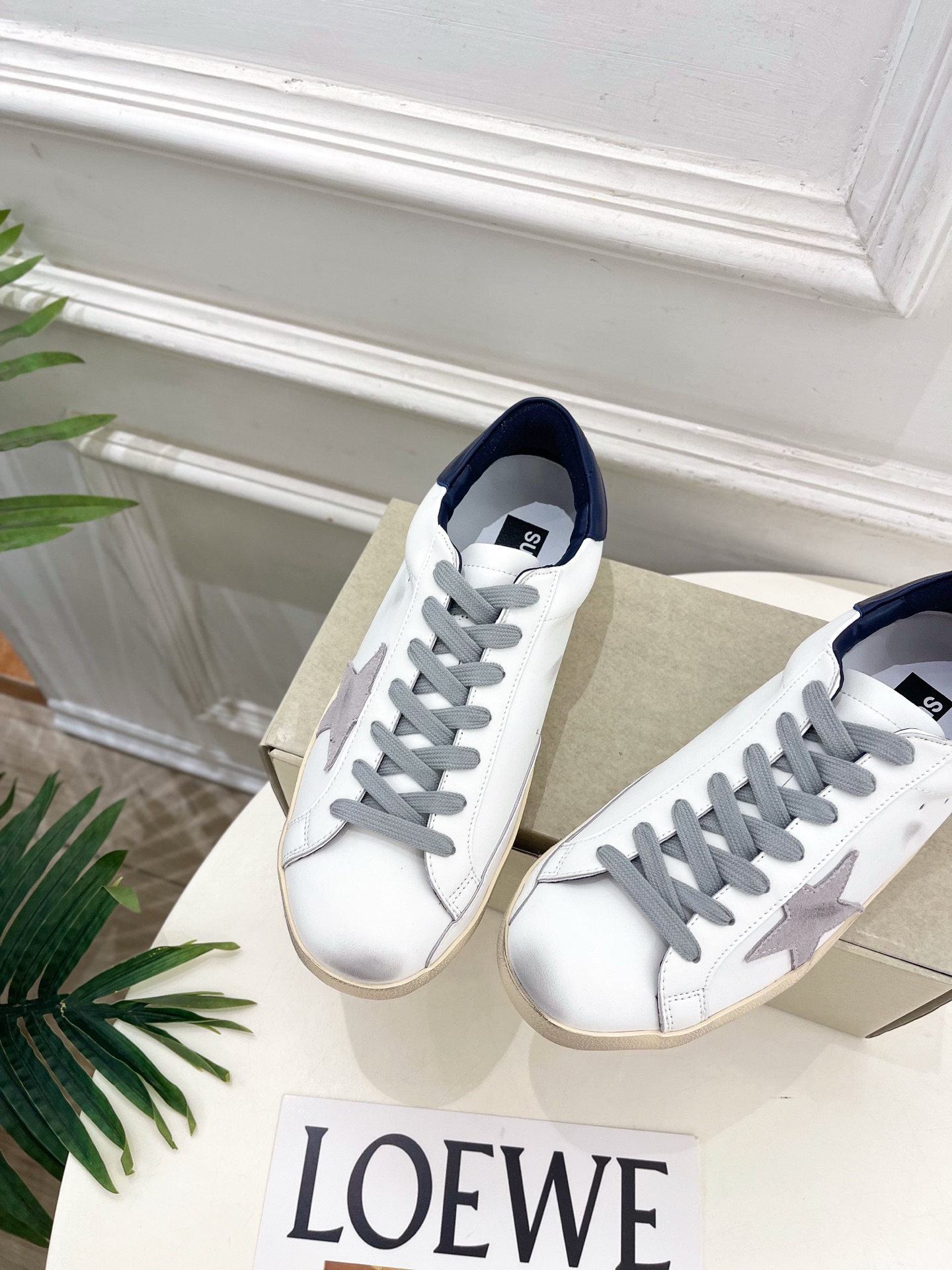 Golden Goose  2026秋冬新品 经典星星做旧情侣款休闲脏脏鞋—————— GGDB作为这两年最受欢迎的设计
