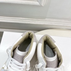 Maison Margiela· 马吉拉26𝐬𝐬 2026春夏新品 马吉拉休闲中帮帆布鞋 绑带德训鞋 ———————— Maison Margiela· 马吉拉26𝐬𝐬 2026春夏新品 马吉拉休闲中帮帆布鞋 绑带德训鞋 ————————