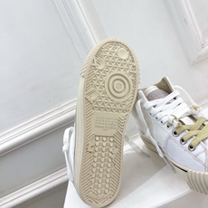 Maison Margiela· 马吉拉26𝐬𝐬 2026春夏新品 马吉拉休闲中帮帆布鞋 绑带德训鞋 ———————— Maison Margiela· 马吉拉26𝐬𝐬 2026春夏新品 马吉拉休闲中帮帆布鞋 绑带德训鞋 ————————