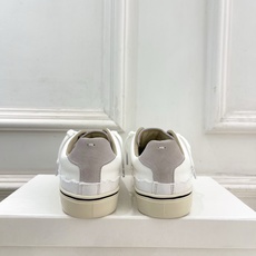 Maison Margiela· 马吉拉26𝐬𝐬 2026春夏新品 MM6马吉拉休闲低帮帆布鞋 绑带德训鞋 ————— Maison Margiela· 马吉拉26𝐬𝐬 2026春夏新品 MM6马吉拉休闲低帮帆布鞋 绑带德训鞋 —————