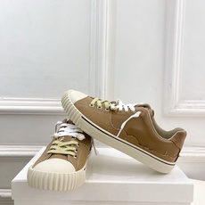 Maison Margiela· 马吉拉26𝐬𝐬 2026春夏新品 MM6马吉拉休闲低帮帆布鞋 绑带德训鞋 ————— Maison Margiela· 马吉拉26𝐬𝐬 2026春夏新品 MM6马吉拉休闲低帮帆布鞋 绑带德训鞋 —————