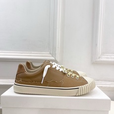 Maison Margiela· 马吉拉26𝐬𝐬 2026春夏新品 MM6马吉拉休闲低帮帆布鞋 绑带德训鞋 ————— Maison Margiela· 马吉拉26𝐬𝐬 2026春夏新品 MM6马吉拉休闲低帮帆布鞋 绑带德训鞋 —————
