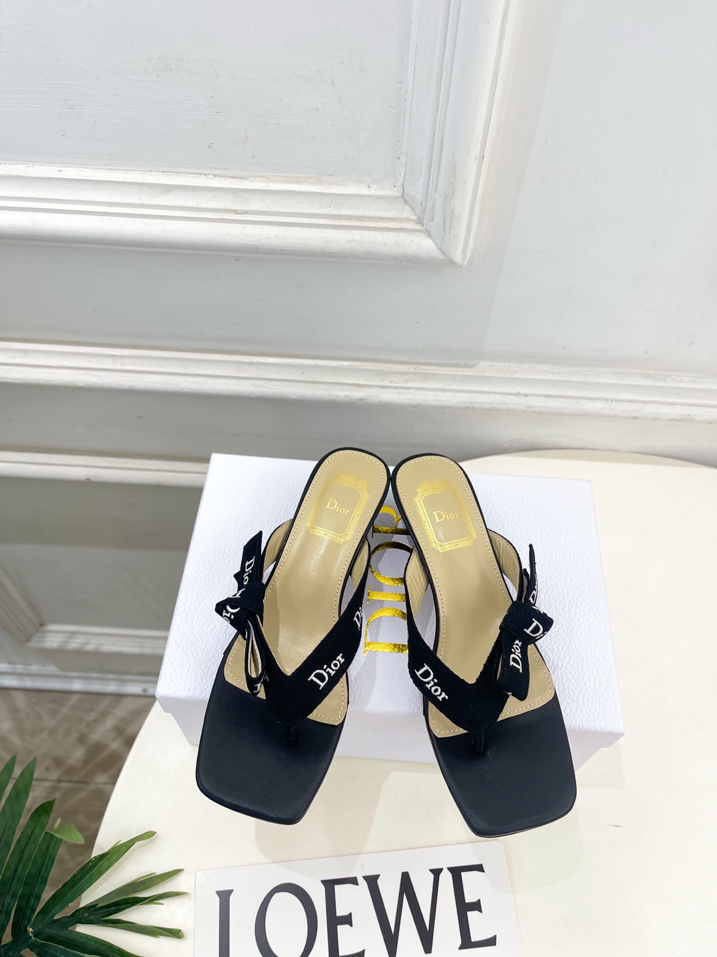 Dior | 迪奥 26𝐬𝐬 🧡💚2026春夏新品 顶级版本⚠️ 专柜主打新款 J'Adior刺绣饰带蝴蝶结猫跟 Dior | 迪奥 26𝐬𝐬 🧡💚2026春夏新品 顶级版本⚠️ 专柜主打新款 J'Adior刺绣饰带蝴蝶结猫跟