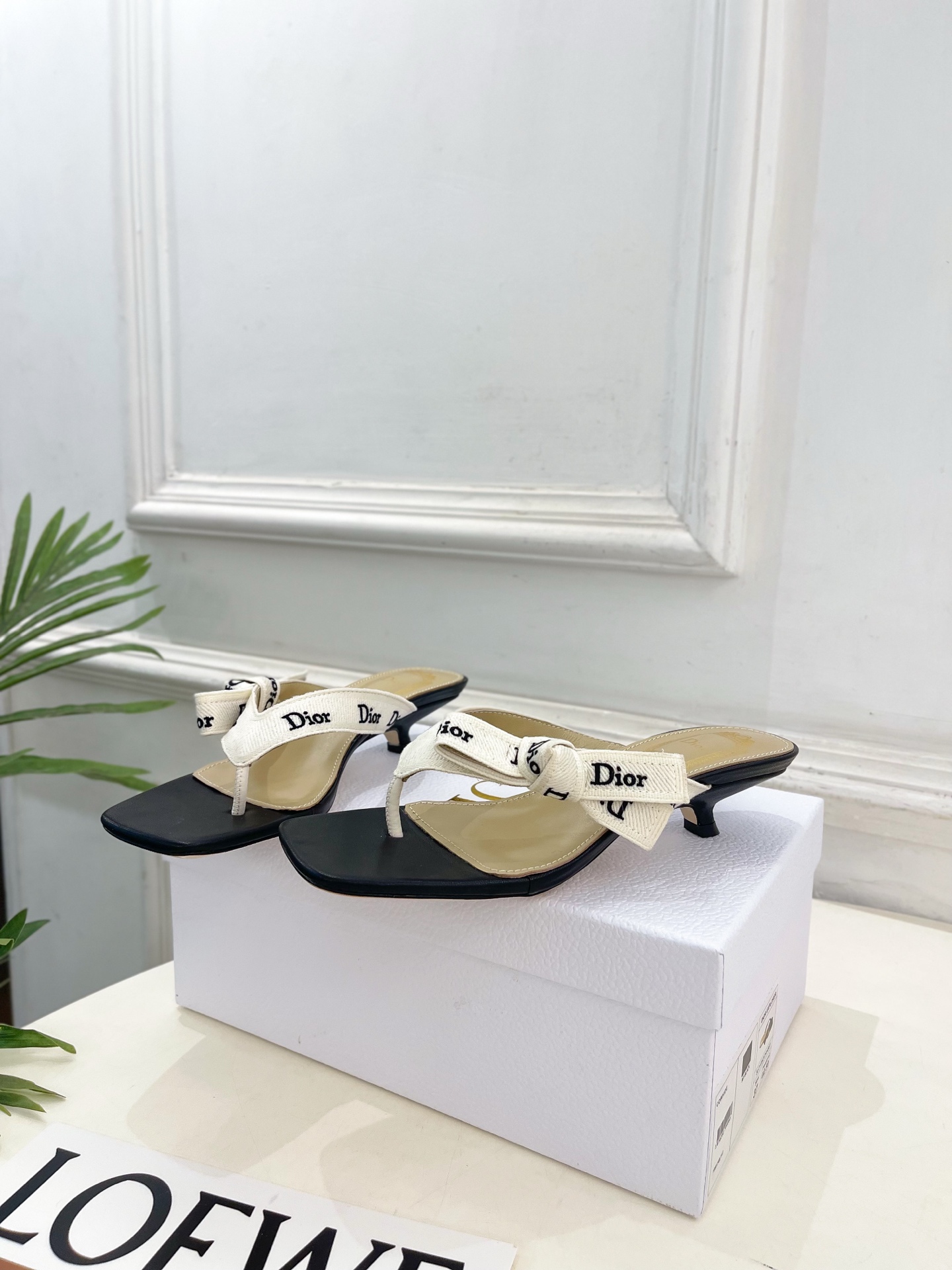 Dior | 迪奥 26𝐬𝐬 🧡💚2026春夏新品 顶级版本⚠️ 专柜主打新款 J'Adior刺绣饰带蝴蝶结猫跟 Dior | 迪奥 26𝐬𝐬 🧡💚2026春夏新品 顶级版本⚠️ 专柜主打新款 J'Adior刺绣饰带蝴蝶结猫跟